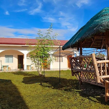 Mangoverde Guesthouse Moalboal Bagian luar foto