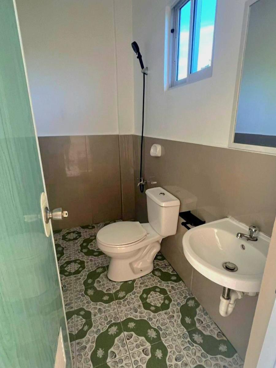 Mangoverde Guesthouse Moalboal Bagian luar foto